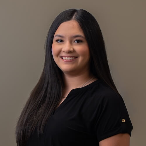 Leslie, front office staff at Inspire Dental